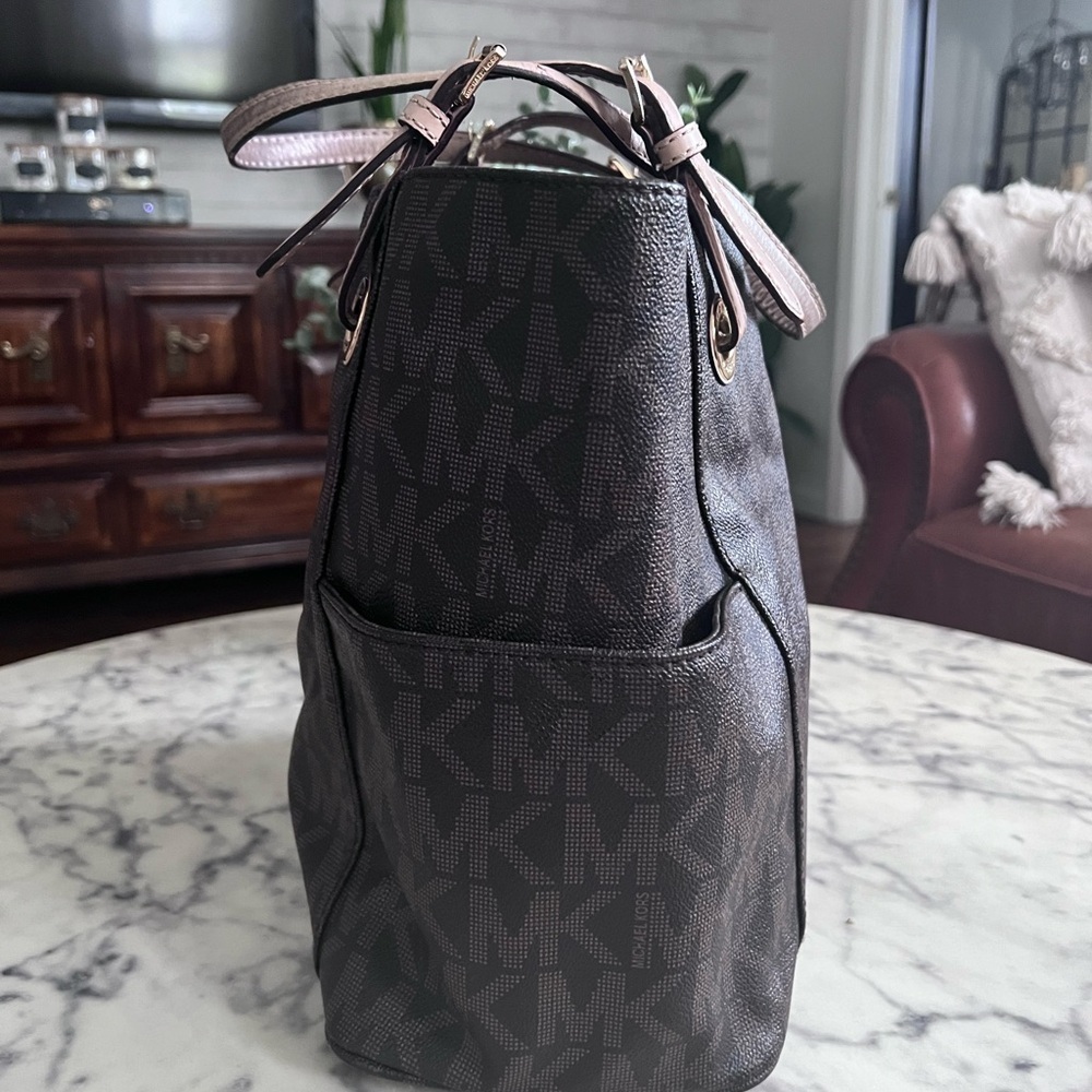 Authentic Michael Kors tote dark brown tan purse handbag shoulder bag - Picture 2 of 13